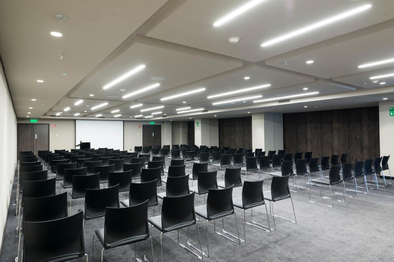 Movich Hotel Las Lomas Rionegro Exterior photo The auditorium